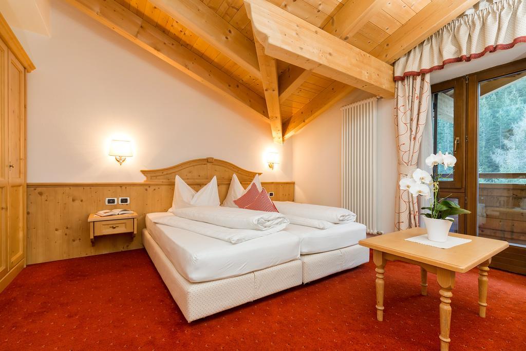 Hotel Bel Sit Corvara In Badia Εξωτερικό φωτογραφία
