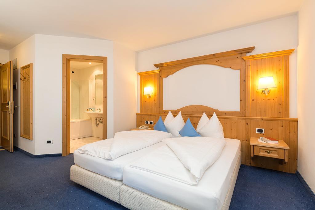 Hotel Bel Sit Corvara In Badia Εξωτερικό φωτογραφία