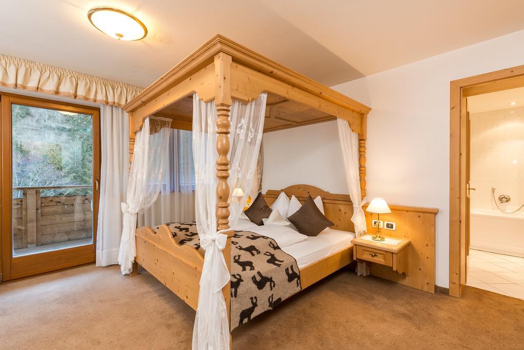 Hotel Bel Sit Corvara In Badia Εξωτερικό φωτογραφία