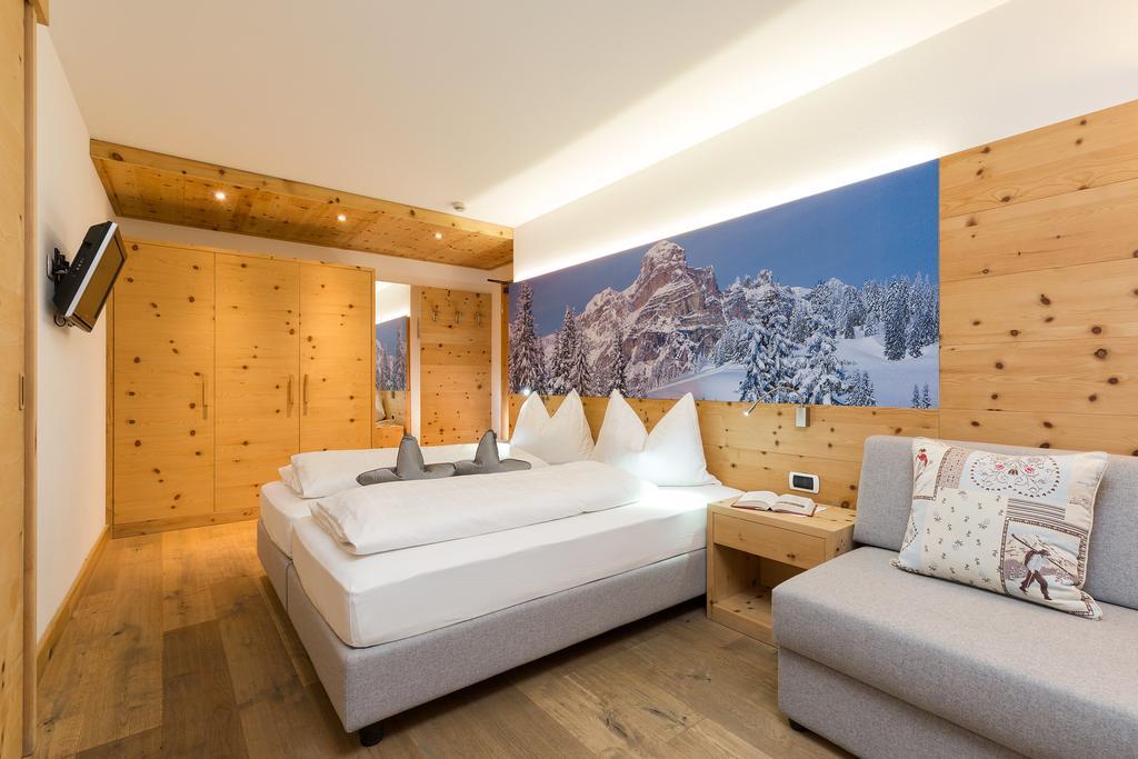 Hotel Bel Sit Corvara In Badia Εξωτερικό φωτογραφία